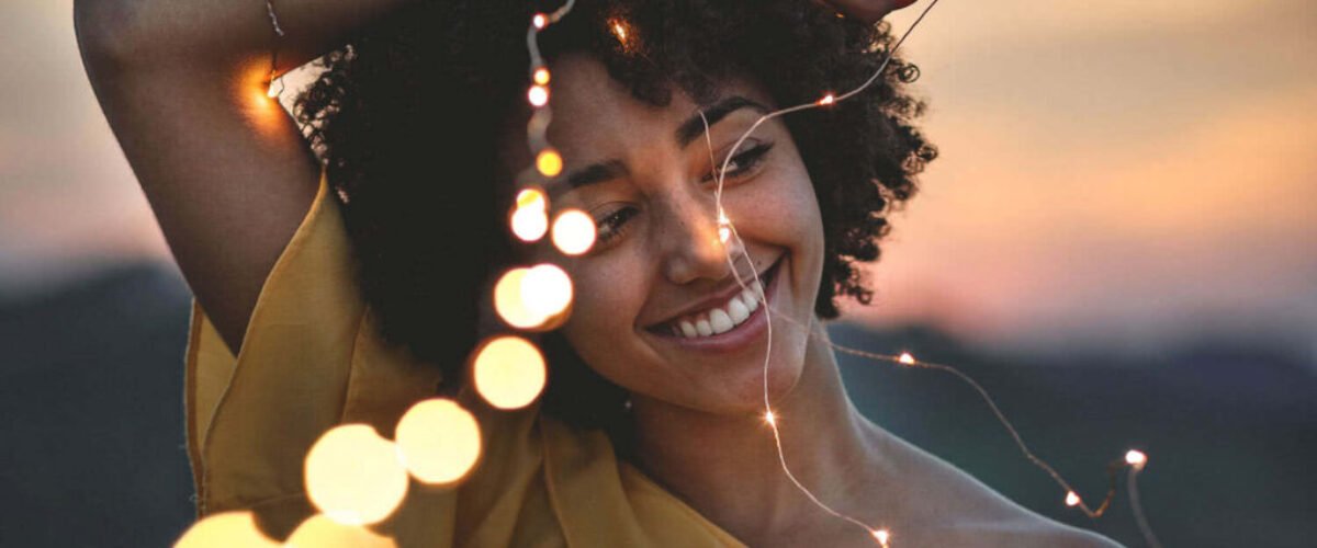 happy-girl-with-light